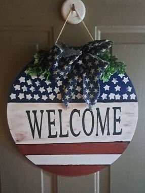 Welcome Round Door Sign - Patriotic Red, White & Blue Home Accent
